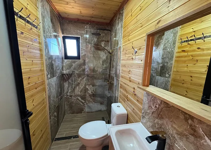 The Pool Pushi Park 度假居 卡萨米尔